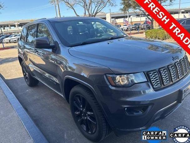 JEEP GRAND CHEROKEE 2019 1C4RJEAG1KC847155 image